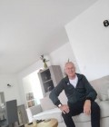 Встретьте Мужчинa : Hervé, 68 лет до Франция  caen